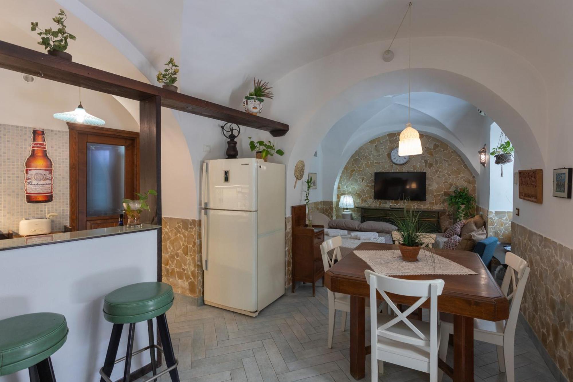 Cortile San Michele Villa Catania-Fontanarossai nemzetközi repülőtér Kültér fotó