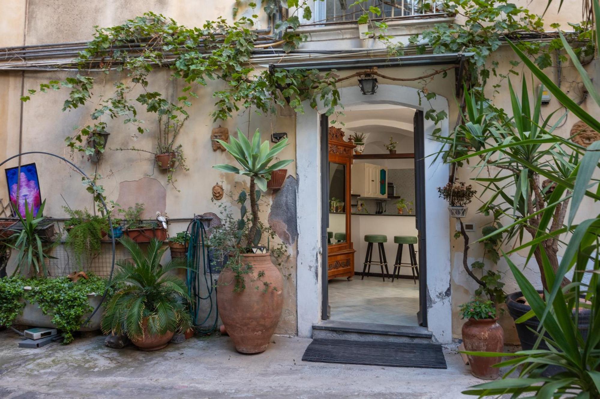 Cortile San Michele Villa Catania-Fontanarossai nemzetközi repülőtér Kültér fotó